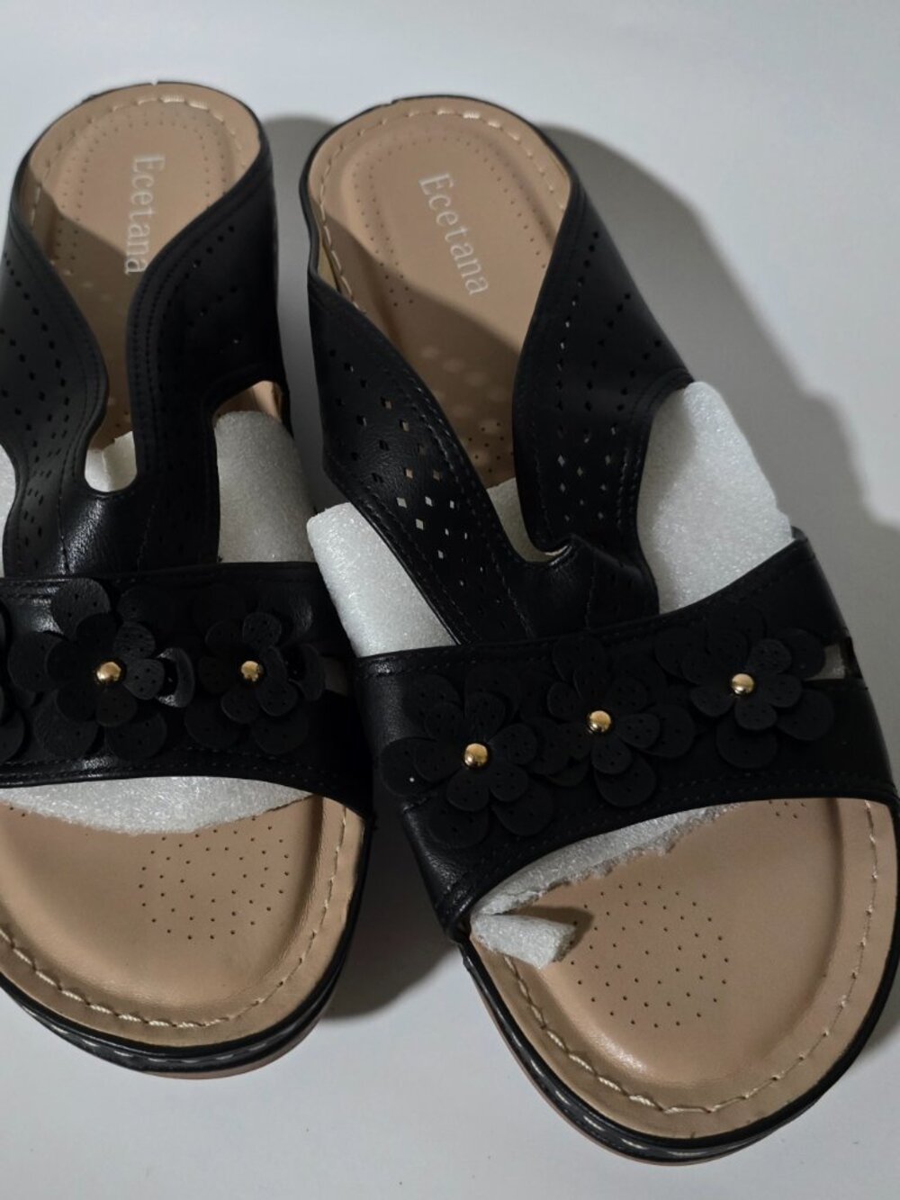 Size 44 (11) Black Sandals Slides (New)
